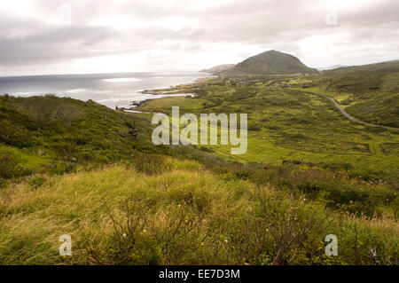 Makapu Punkt mit Meerblick. O'ahu.hu. Hawaii. Makapuu Beach, Sea Life Park und ozeanischen Instituts Pier, Kalanianaole Highway, Waim Stockfoto