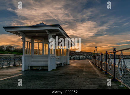 Pier bei Sonnenuntergang, Swanage, Dorset Stockfoto