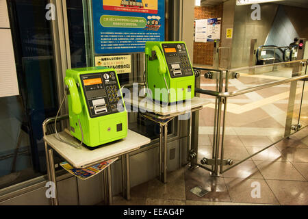 Öffentliches Telefon, Nihon-Odori Station Stadt Yokohama, Kanagawa, Japan Stockfoto