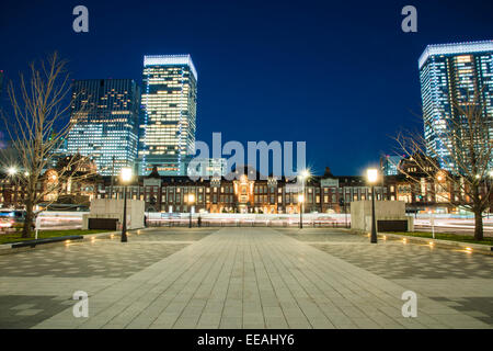 Außenseite des Tokyo Station Marunouchi Eingang, Chiyoda-Ku, Tokyo, Japan Stockfoto