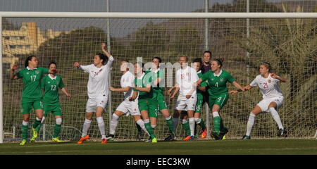 La Manga Club, Spanien. 15. Januar 2015. Norwegen vs. Irland Frauen International Friendly at La Manga Club, Spanien. Bildnachweis: Tony Henshaw/Alamy Live-Nachrichten Stockfoto