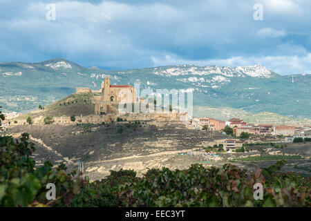 Der Hügel Stadt von San Vicente De La Sonsierra in Rioja Spanien Stockfoto