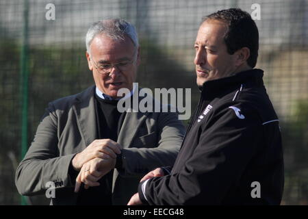 La Manga Club, Spanien. 15. Januar 2015. La Manga Club High Performance Team Training im La Manga Club, Südspanien.  Claudio Ranieri und Trainer Juan Pedro Benali Foto von Tony Henshaw / Credit: Tony Henshaw/Alamy Live-Nachrichten Stockfoto