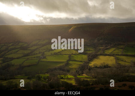 Katzenauge zurück in die schwarzen Berge, Brecon Beacons, Wales/England Boarder, UK, EU Grat. Stockfoto