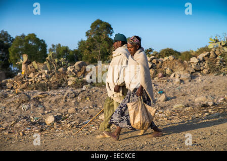 Localpeople auf der Straße, Mekele, Äthiopien, Afrika. Stockfoto