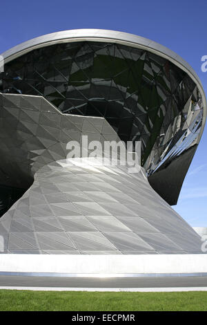 Architektur, Autohersteller, Automobilkonzern, BMW, Bau, Bauwerk, Bayern, Deutschland, Europa, Fabrik, Fernsehturm, Firma, Gebae Stockfoto