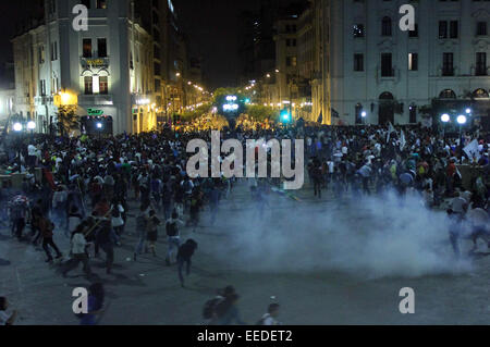 Lima. 15. Januar 2015. Demonstranten teilnehmen an einer Protestkundgebung gegen das Arbeitsrecht der Jugend am Platz San Martin in Lima, Hauptstadt von Peru, am 15. Januar 2015 © Luis Camacho/Xinhua/Alamy Live News Stockfoto