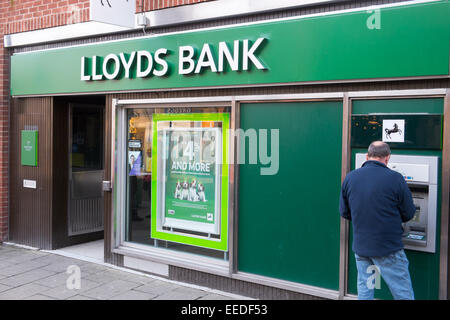 Filiale der Lloyds Bank in Belper, Derbyshire, England Stockfoto