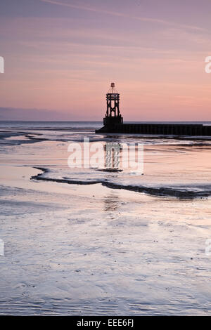 Antony Gormley ist ein weiterer Ort, Crosby Strand, Liverpool, Merseyside, England UK Stockfoto