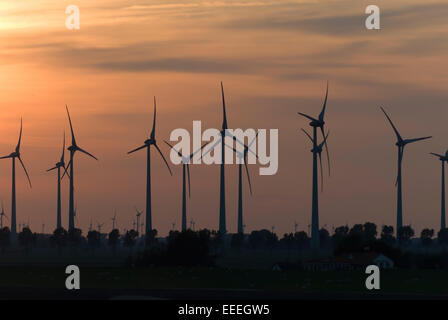 Kiel, Deutschland, Windpark am Nord-Ostsee-Kanal Stockfoto