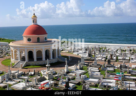 Friedhof im Castillo de San Felipe del Morro, UNESCO-Weltkulturerbe, San Juan, Puerto Rico, West Indies, Karibik Stockfoto