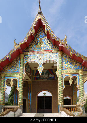 Thailand, Asien, Suedostasien, Tempelanlage, Sehenswuerdigkeit, Tourismus, Glaube, Religion, Buddha, Buddhismus, Spottschrift, Wat Ph Stockfoto