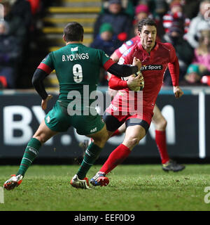 Leicester, UK. 16. Januar 2015. Europäische Rugby Champions Cup. Leicester Tigers gegen Scarlets. Scarlets Steven Shingler in Aktion Credit: Action Plus Sport/Alamy Live News Stockfoto