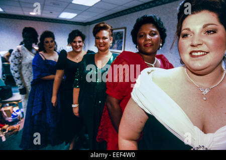 CHICAGO, IL-2 SEPTEMBER: Schönheitswettbewerb Miss Plus USA für größere Frauen Tagung in Chicago, Illinois am 2. September 1996. Stockfoto