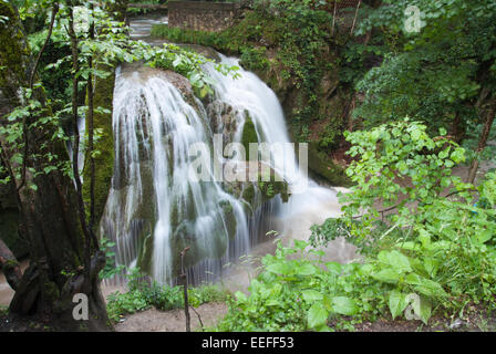 Bigar - der schönste Wasserfall der Welt. Karpaten Berge. Rumänien Stockfoto