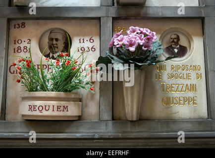 Mailand, Italien, Urnengrabstaette in den Cimitero Monumentale Stockfoto