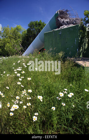 Langengrassau, Deutschland, Abriss einer alten Windkraftanlage Stockfoto