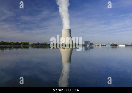 Atomkraftwerk ÖHU Bei Landshut, Bayern, Deutschland, Atomkraftwerk ÖHU in der Nähe von Landshut, Bayern, Deutschland, Nuclear, Power, Pl Stockfoto