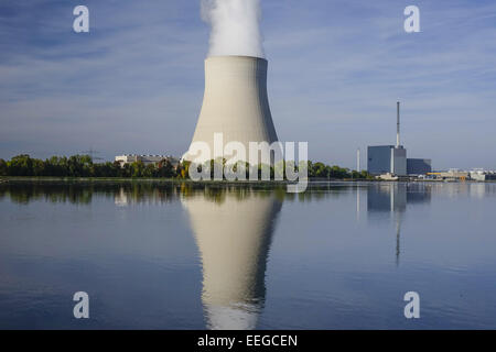 Atomkraftwerk ÖHU Bei Landshut, Bayern, Deutschland, Atomkraftwerk ÖHU in der Nähe von Landshut, Bayern, Deutschland, Nuclear, Power, Pl Stockfoto