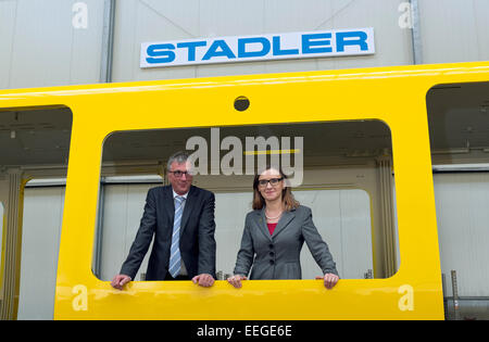 Berlin, Deutschland, Michael Daum, Stadler Pankow und Sigrid Nikutta, CEO BVG Stockfoto