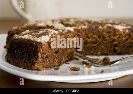 Shoofly Torte, mit schwarzen Sirup oder Melasse hergestellt Stockfoto