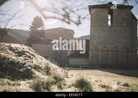 Außerhalb des Klosters von San Pedro de Arlanza in Burgos, Spanien Stockfoto