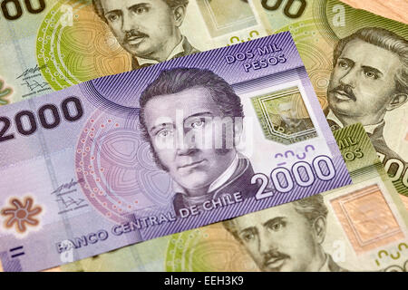 Polymer Kunststoff Manuel Rodriguez Erdoyza auf 2000 chilenische Pesos Banknoten Stockfoto