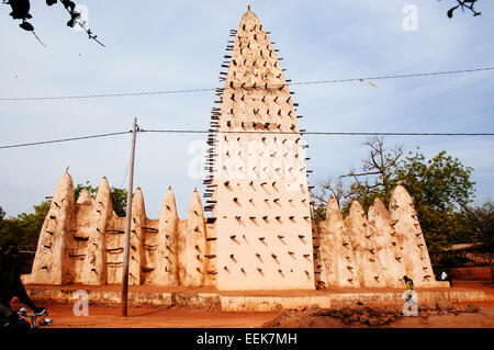 Die große Moschee im sudanesischen Stil, Bobo Dioulasso, Burkina Faso Stockfoto