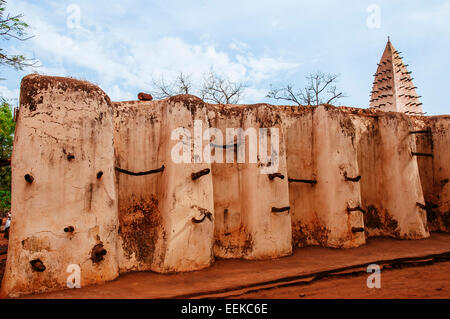 Die große Moschee von Bobo Dioulasso, Burkina Faso. Stockfoto