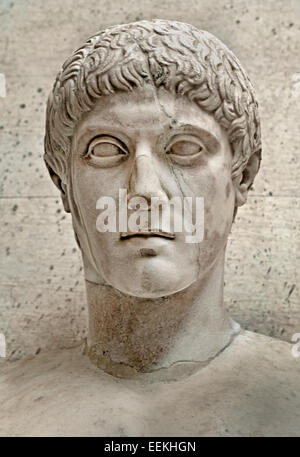 Juvenile männliche Büste Römische Kopie nach einem griechischen original 12:00 Rom Kapitolinische Museum Italien Italienisch Stockfoto