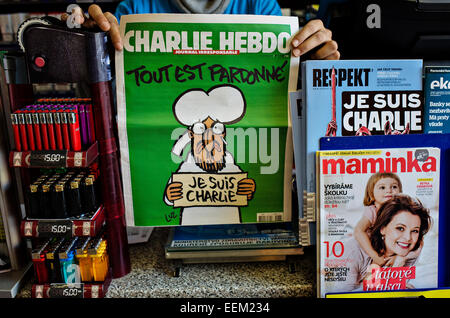 Zeitungskiosk, Charlie Hebdo, Magazin Stockfoto