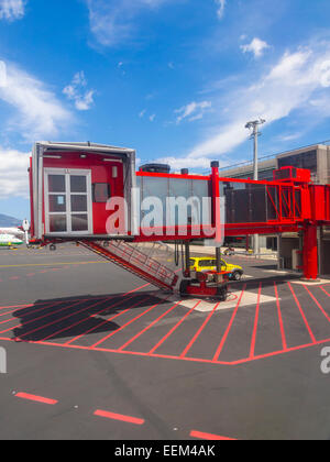 Boarding Fluggastbrücke, Flughafen, La Palma, Kanarische Inseln, Spanien Stockfoto