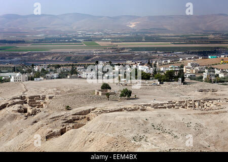 Blick auf die archäologische Stätte von Pella, auch Tabaqat Fahl, Jordan-Tal in der Nähe von Irbid, Jordanien Stockfoto