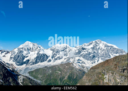 Gipfel der Königspitze, Il Gran Zebru, Monte Zebru und Ortler, Ortler, 3905 m, Ortler-Alpen, Nationalpark Stilfser Joch, in der Nähe von Sulden Stockfoto