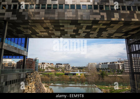 Neues Rathaus, Hôtel de Ville, Architekt Jean Nouvel und Port Marianne Stadtentwicklung, Montpellier, Frankreich Stockfoto