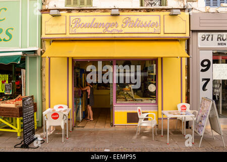 Boulanger und Patissier Shop in Martigues, Frankreich Bouches du Rhone, PACA (Provence-Alpes-Cote d ' Azur) Stockfoto