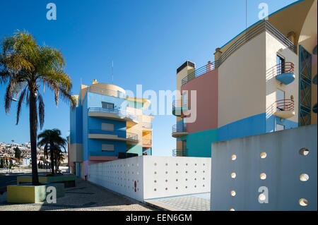 Candy farbigen Apartments und Wohnungen in Albufeira Marina in der Algarve-Portugal Stockfoto