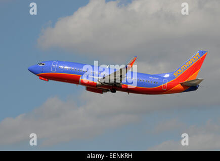 FORT LAUDERDALE - 11. Januar 2009: Southwest Airlines Boeing 737-Passagier-Jet fährt von Fort Lauderdale, Florida Stockfoto