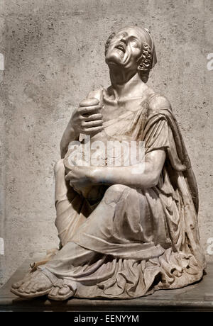 Statue einer betrunkenen Frau (100-200 n. Chr.) römischer Rom Capitoline Museum Italien Italienisch Stockfoto