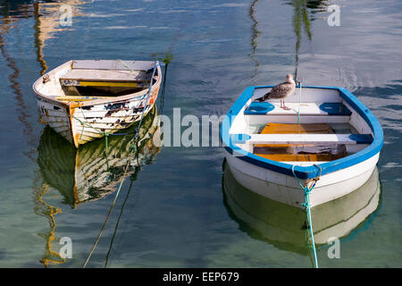 Schönen Sommertag in Mousehole Harbour in der Nähe von Penzance Cornwall England UK Europe Stockfoto