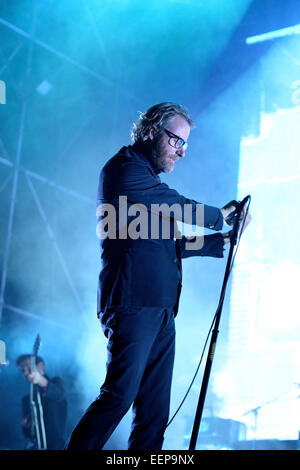 BARCELONA - 30 Mai: The National (US-amerikanische Indie-Rock-Band) in Konzert im Heineken Primavera Sound 2014. Stockfoto