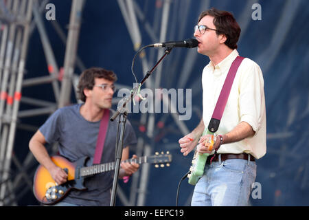 BARCELONA - 29 Mai: Immobilien (US-amerikanische Indie-Rock und Dream pop-Band) führt bei Heineken Primavera Sound 2014. Stockfoto