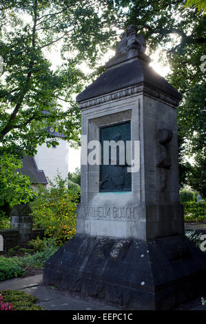 Denkmal für Wilhelm Busch in Wiedensahl, die Stadt, wo er, in Deutschland geboren wurde Stockfoto