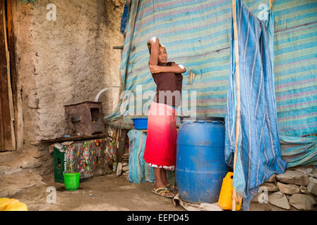 Restaurant im Dorf, in der Danakil-wüste in Äthiopien, Afrika. Stockfoto