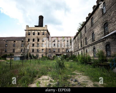 Budapest, Ungarn. 26. Mai 2014. Globalisierung, leerstehenden Fabriken, Obdachlose Bevölkerungswachstum, Landraub sind Gründe, einige sind stärker Nationalismus Fokus einschalten. (Kredit-Bild: © Peter Bauza/zReportage.com über ZUMA Press) Stockfoto