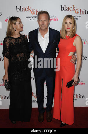 Los Angeles, Kalifornien, USA. 20. Januar 2015. Kevin Costner, Christine Baumgartner, Lily Costner Teilnahme an der Los Angeles-Premiere von "Black or White" im Regal Kinos L.A. Live in Los Angeles, Kalifornien am 20. Januar 2015 statt. 2015-Credit: D. Long/Globe Fotos/ZUMA Draht/Alamy Live-Nachrichten Stockfoto