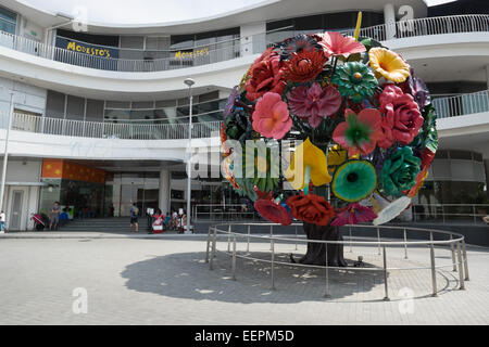 Vivo City – das größte Einkaufszentrum in Singapur. Von Pritzker-Preis ausgezeichneten Architekten Toyo Ito. Stockfoto