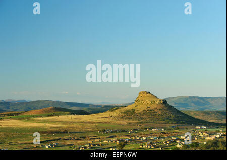 Landschaft, Isandlwana Schlachtfeld, KwaZulu-Natal, Südafrika, berühmter Zulu-Sieg über viktorianische britische Armee, Anglo-Zulu-Krieg, 22. Januar 1879 Stockfoto