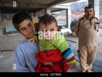 Yezedi-Flüchtlinge, Vertriebene aus Sinjar, Duhok, Kurdistan, Irak Stockfoto