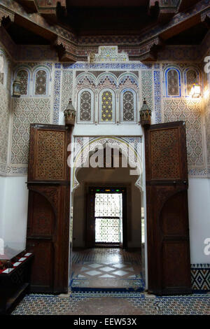 Traditionelle marokkanische Innenministerium Dar Jamai, einem Palast aus 1882, Meknès, Marokko Stockfoto